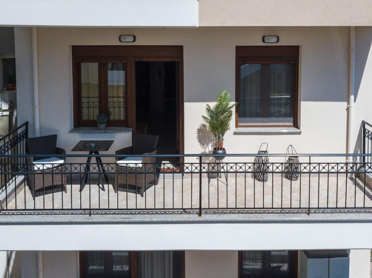 Twelve Studios Ioannina Exterior photo